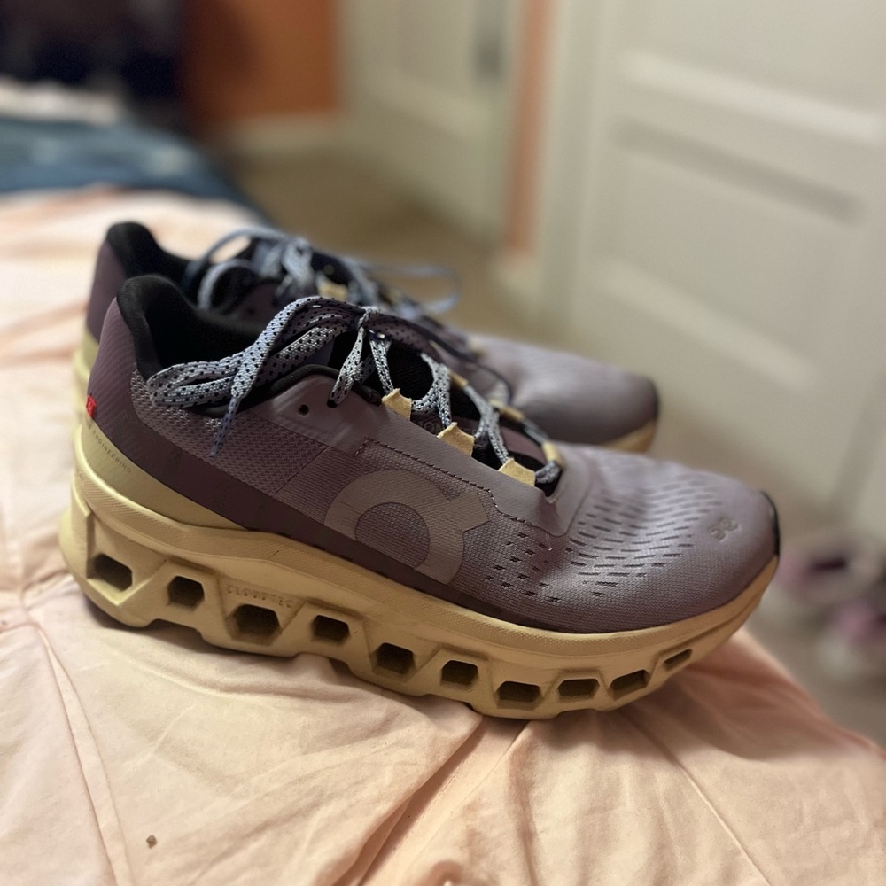 On Cloudmonster Women's